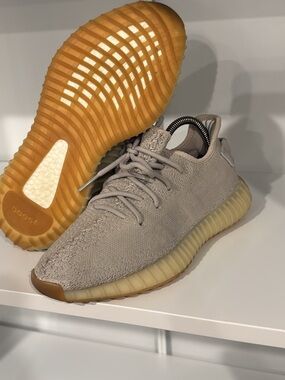 Adidas Yeezy Boost 350 V2 - Sesame